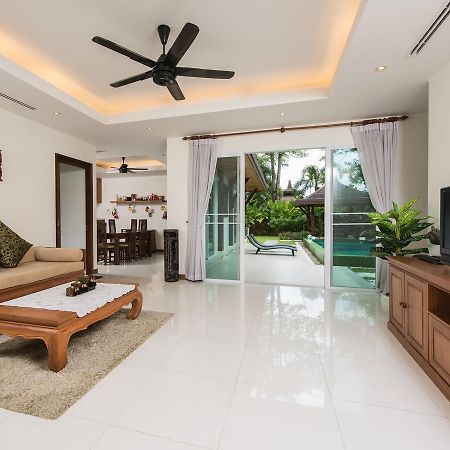 Kiara Villas Таланг Екстериор снимка